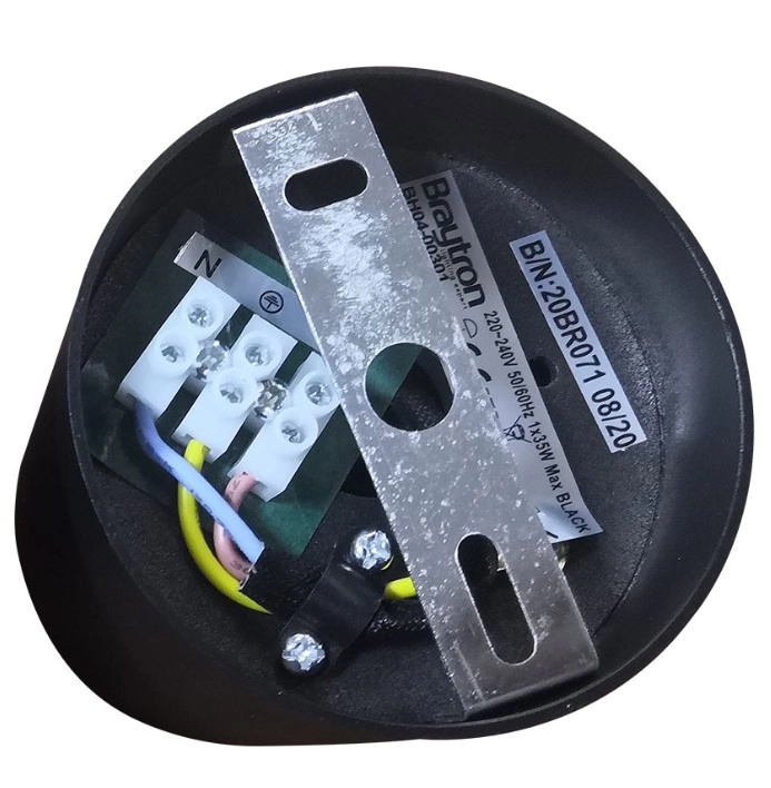 Corp de iluminare Gama-SRM Braytron GU10 220-240VAC RND-BLC IP20 BH04-00301 22715 