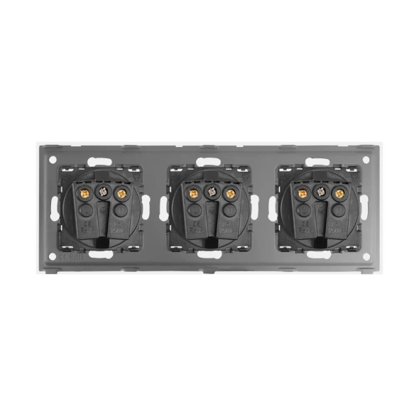 Розетка тройная 16A 86x228mm Белый M3F-T
