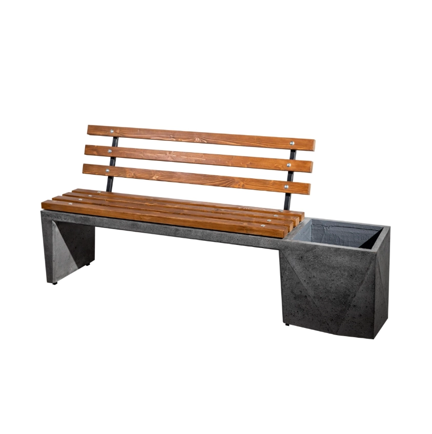 Бетонная скамейка с деревянными спинками и горшками