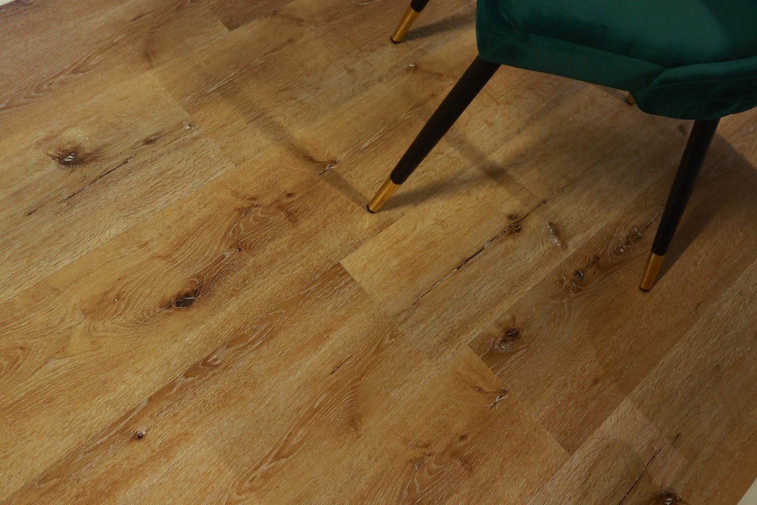 Pardoseala SPC 402-4 