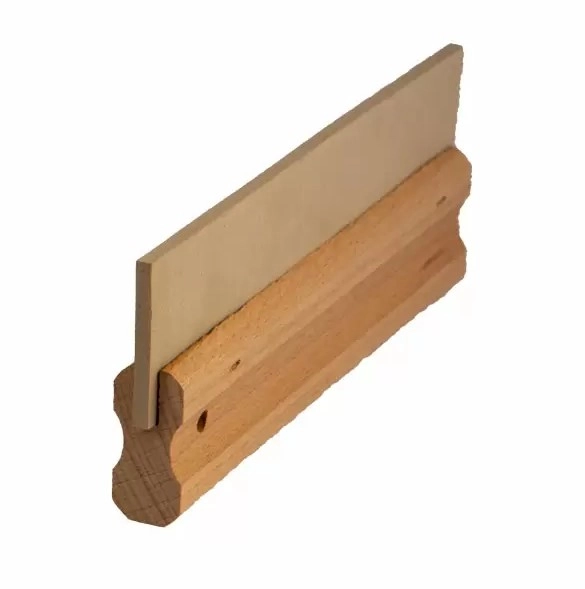 Spatulă de cauciuc, cu mâner de lemn Profmet 150mm 231090 