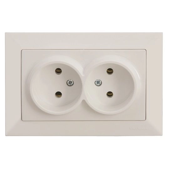 Розетка Mutlusan Candela 2P двойная 564