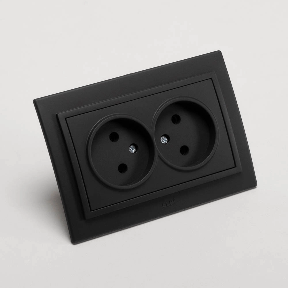 Розетка двойная чёрный матовый EL-BI