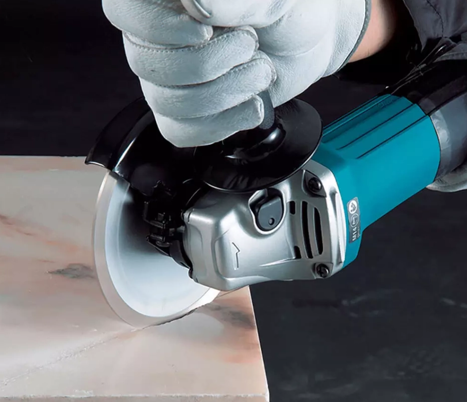 Polizor unghiular MAKITA 720W GA5030 125mm