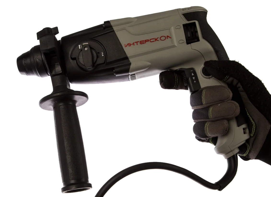 Перфоратор Интерскол P-18/450 ER 