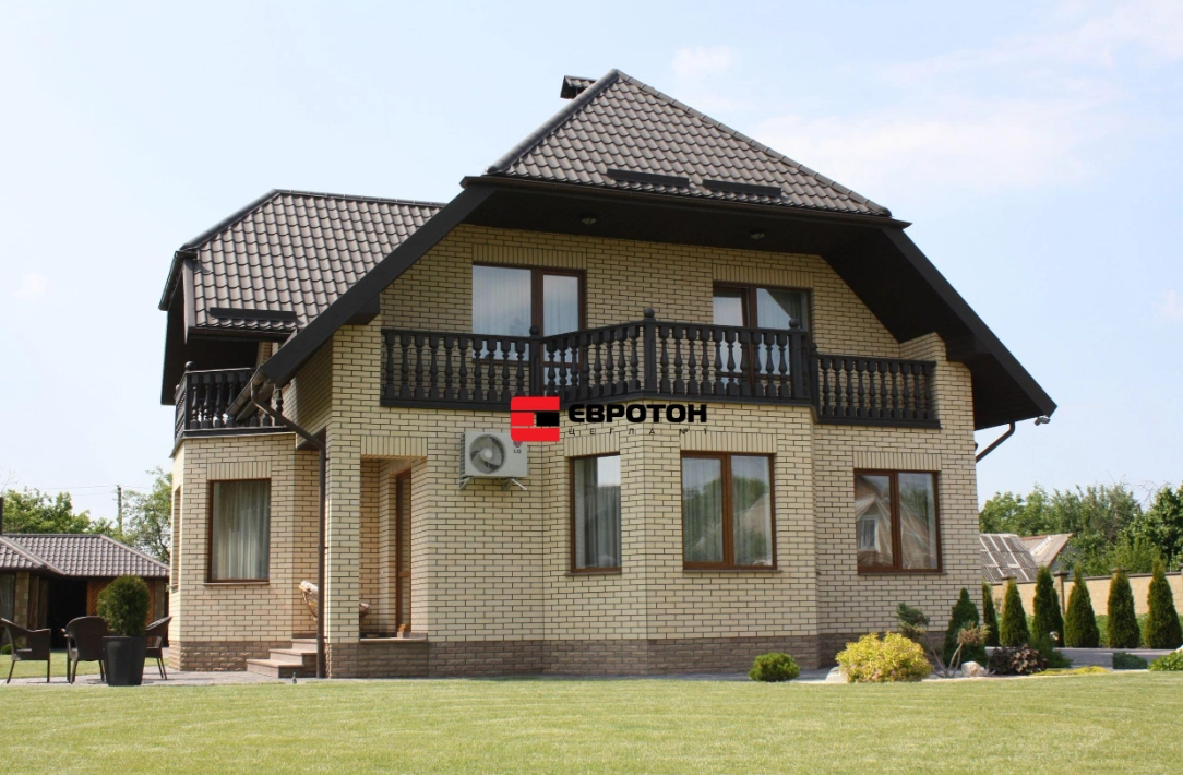 Кирпич пустотелый TM Евротон ИФ-29 белый