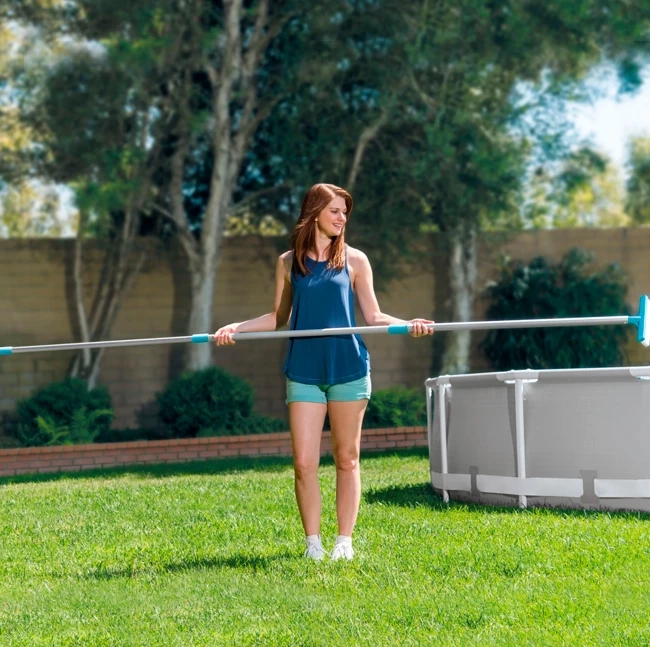 Set de curățare a piscinei Intex 29056 