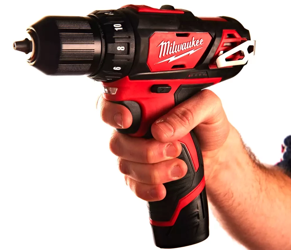 Mașină de înșurubat Milwaukee M12BDD-202C